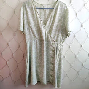 Faux Wrap Dress by Leith / Cute Green Buttons / Mint Green & White / Large / XL